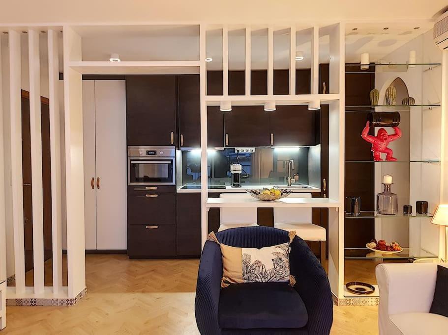 Appartement Style Architecte Proche De La Plage Канны Экстерьер фото